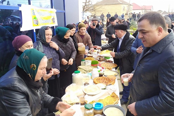 В рамках календаря мероприятий культурно-досуговых учреждений муниципалитетов республики в  Магарамкентском районе состоялось праздничное мероприятие «Яран сувар»