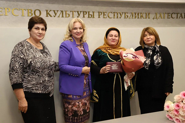 В Махачкале наградили лауреатов премии Правительства РД «Душа Дагестана»