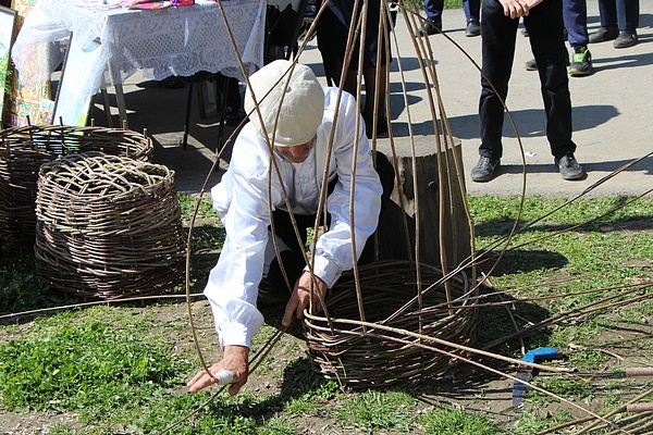 В Маджалисе прошел фестиваль-конкурс «Традиции Кайтага» 