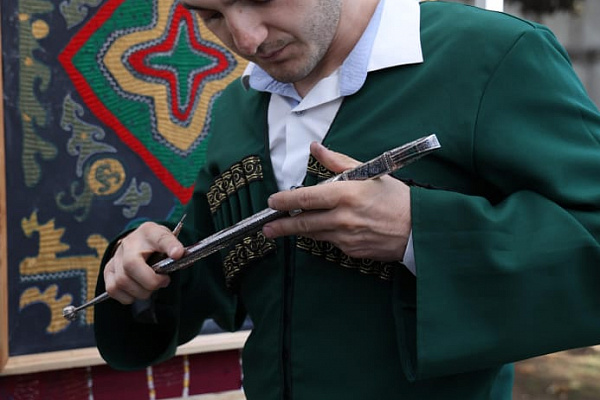  Выставка изделий мастеров народных художественных промыслов