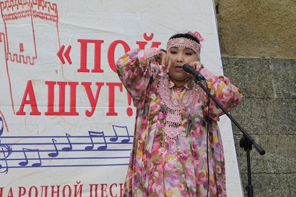 Участники международного фестиваля «Каспий - берега дружбы» выступили в Дербенте 