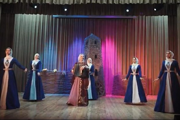 Сегодня в г.Хасавюрте прошел фестиваль традиционной культуры «Обряды и обычаи моего села».