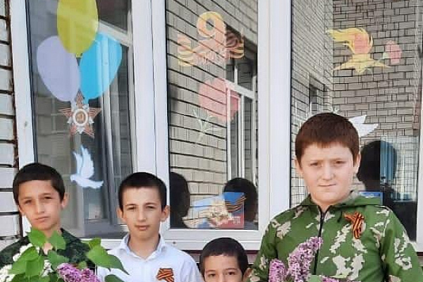 Культурно-досуговые учреждения муниципальных образований республики Дагестан присоединились к Всероссийской акции «Окна Победы»