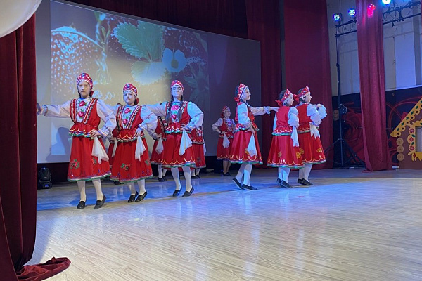 Культурно-досуговые учреждения, центры и сельские дома культуры муниципальных образований республики присоединились к празднованию Международного дня защиты детей