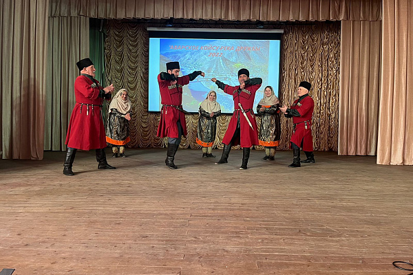 В Шамильском районе в с. Хебда состоялся Праздник фольклора и традиционной культуры «Аварское койсу-река дружбы»