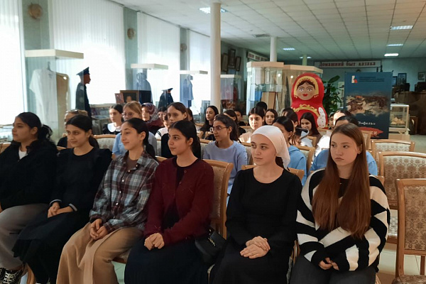 15 ноября состоялось Театрализованное представление «Казаки Толстого в Дагестане»
