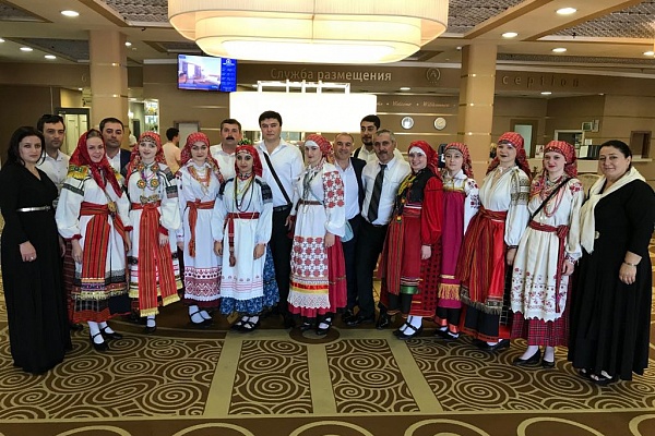 На Красной площади на концерте ко Дню славянской письменности и культуры выступил ансамбль из Левашинского района