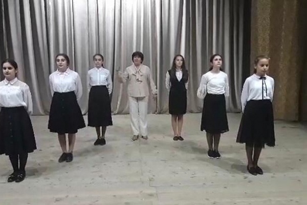 Сегодня в Дагестане прошел XII Республиканский фестиваль детского художественного творчества «Энемжая». 