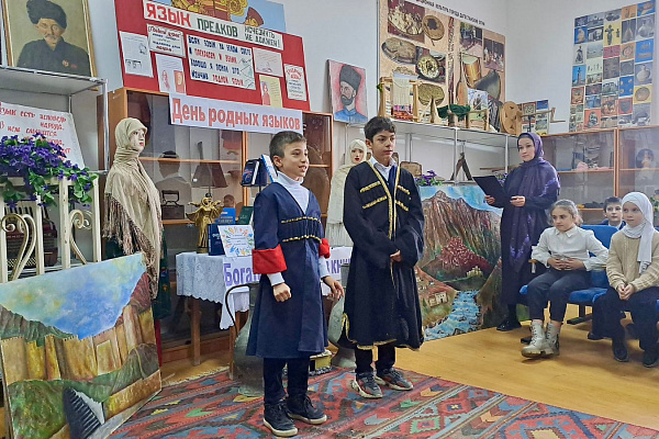 Культурно-досуговые учреждения Ботлихского, Сергокалинского, Дахадаевского районов и г. Дагестанские Огни присоединились к празднованию Международного дня родного языка
