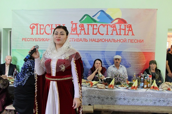 Сегодня, 28 сентября в городе Избербаше состоялся V Республиканский фестиваль национальной песни "Песни Дагестана".