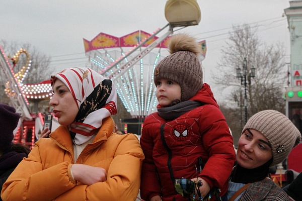 Республиканский фестиваль «Новогодние открытки» продолжает свою работу