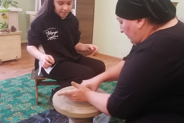 В Махачкале состоялся мастер-класс по балхарской керамике