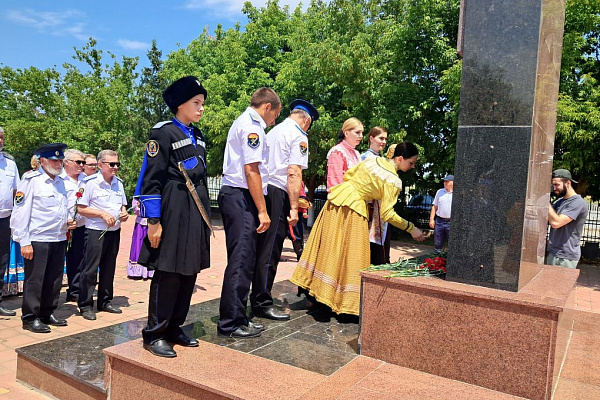 14 июня участники и гости - участники XXIII Международного фестиваля фольклора и традиционной культуры «Горцы» отправились в муниципалитеты района