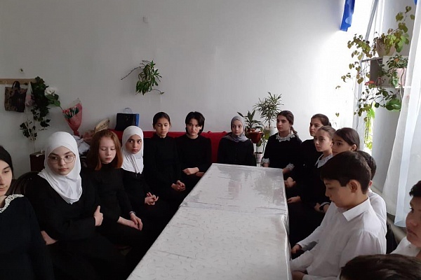 Круглый стол «Ты в памяти и в сердце, Сталинград!», посвященный разгрому советскими войсками немецко-фашистских войск под Сталинградом