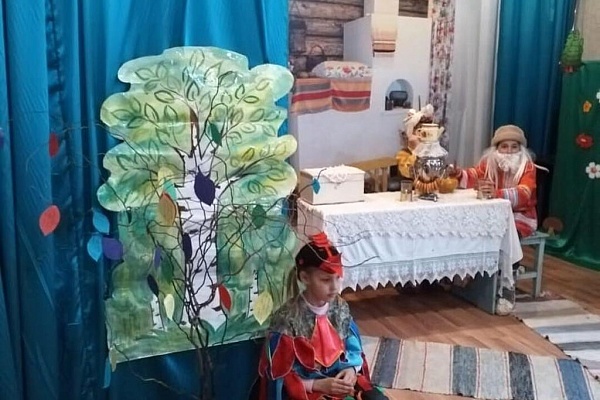Cмотр-конкурс  театральных постановок «Сказочный мир кулис»