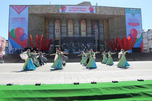 В Махачкале прошли праздничные мероприятия, посвящённые первомайским праздникам и ЧЕ в Дагестане