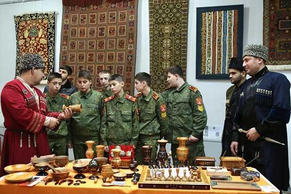20 января в Махачкале состоялось открытие  итоговой Республиканской выставки декоративно-прикладного искусства «Родники Дагестана»