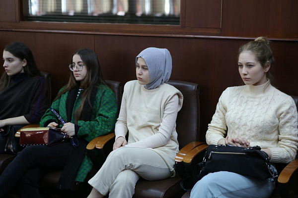 28 марта в конференц-зале Национальной библиотеке им.Р.Гамзатова состоялся круглый стол «Вопросы выявления, описания и сохранения объектов нематериального культурного наследия»