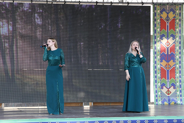 Межрегиональный фестиваль традиционной культуры «Мы вместе, Россия» завершился теплым концертом 