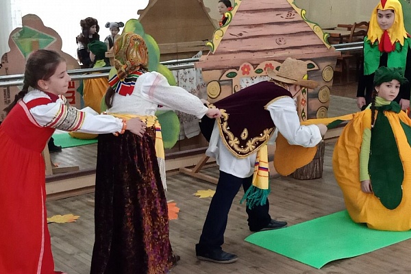 Республиканский фестиваль детских постановок любительских театров  «Каникулы в Дагестане»