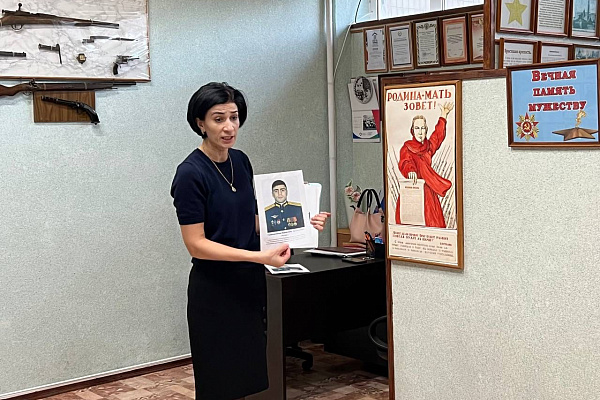 9 декабря в России отмечается памятная дата – День Героев Отечества