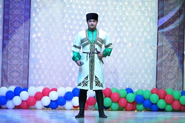 Сегодня в Дагестане прошел XIII Республиканский фестиваль национальной песни «Традиции отцов»