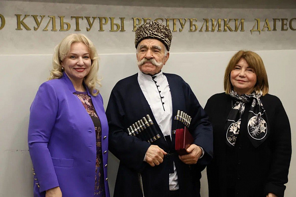 В Махачкале наградили лауреатов премии Правительства РД «Душа Дагестана»