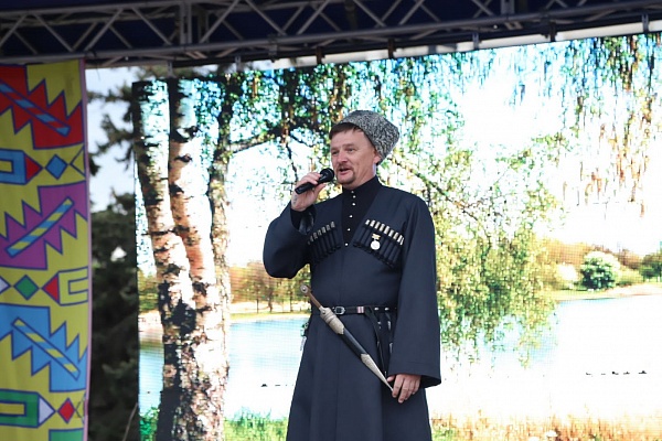 Завершился Форум традиций культурного наследия «Семья Дагестана – семья России»