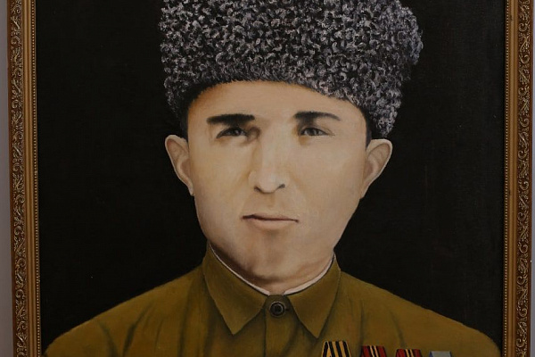11 июня в 16:00 в селе Шамхал-Термен города Махачкалы состоится открытие юбилейного вернисажа Шапи Рабаданова