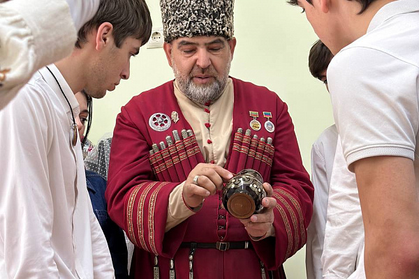 Республиканский дом народного творчества проводит мастер-классы для детей