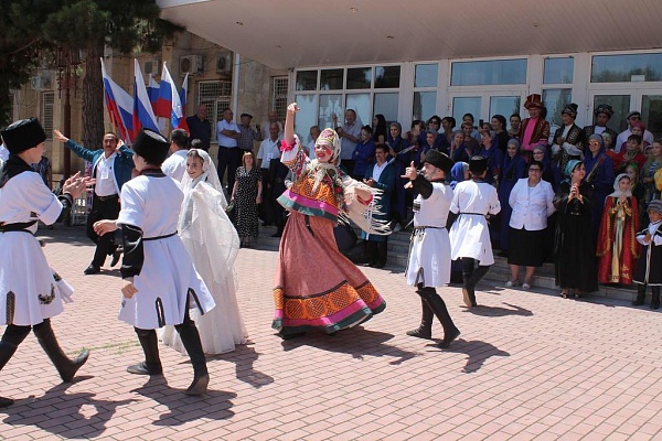 «Театр традиций» в городе Избербаш.