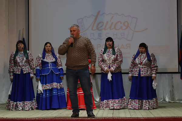 Республиканский праздник  русской и казачьей песни «Лейся, песня народная!»