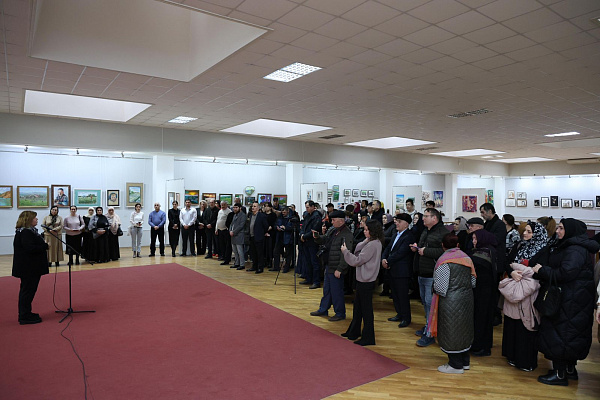 В Махачкале  открылась Республиканская выставка изобразительного искусства в рамках арт-проекта «Самородки»